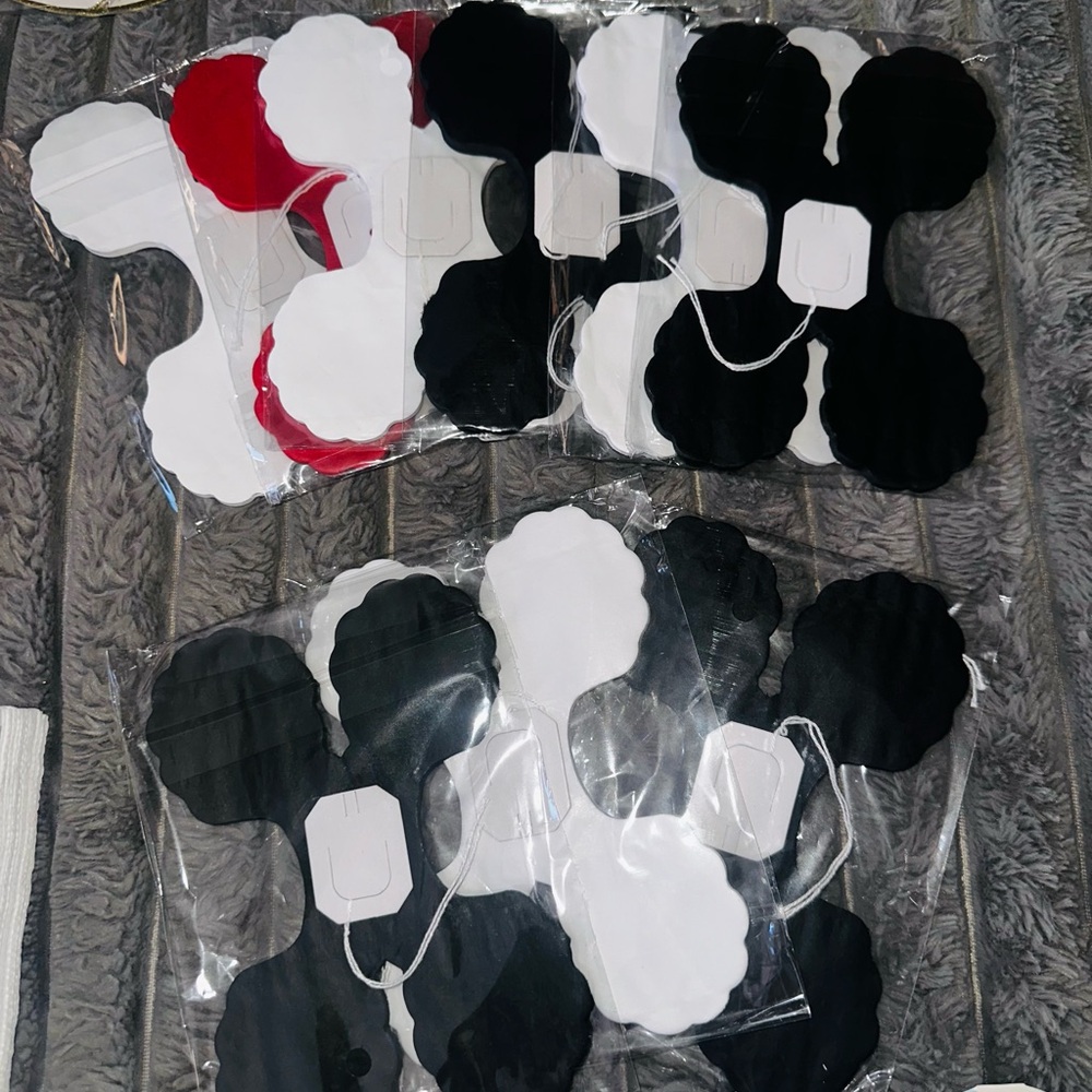 90th Birthday Party Supplies LOT - Red, Black, Gold - Picture 4 of 14